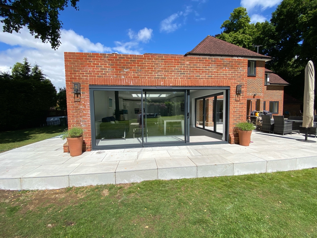 flat roof brick extension